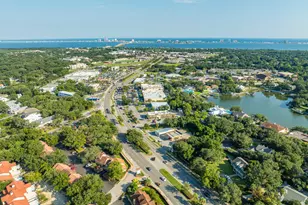 70 Baybridge Dr, Gulf Breeze, FL 32561 - Photo 24