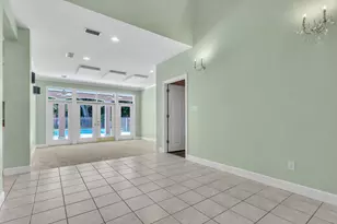 92 Chanteclaire Cir, Gulf Breeze, FL 32561 - Photo 8