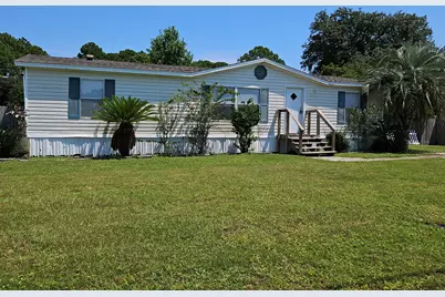 2242 Calle De Cantabria, Navarre, FL 32566 - Photo 2