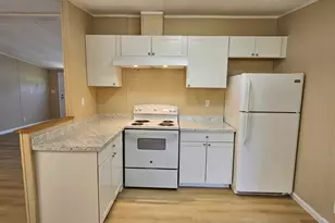 2242 Calle De Cantabria, Navarre, FL 32566 - Photo 10