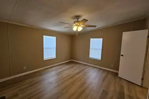 2242 Calle De Cantabria, Navarre, FL 32566 - Photo 14