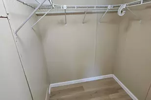 2242 Calle De Cantabria, Navarre, FL 32566 - Photo 16