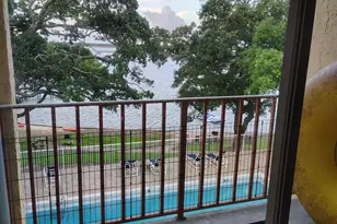 209 W Miracle Strip Parkway Parkway W, Mary Esther, FL 32569 - Photo 8