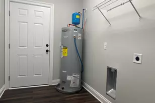 3288 Damon Dr, Milton, FL 32583 - Photo 8