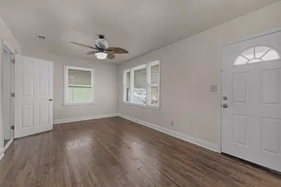 303 SE Gilliland Road SE, Pensacola, FL 32507 - Photo 14