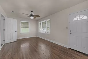 303 SE Gilliland Road SE, Pensacola, FL 32507 - Photo 14