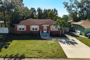 303 SE Gilliland Road SE, Pensacola, FL 32507 - Photo 1