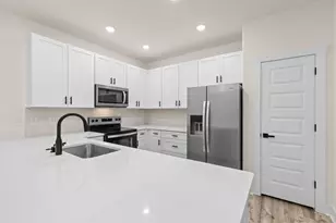 6457 Myrtle Hill Cir, Pensacola, FL 32506 - Photo 6