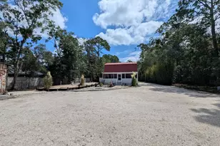 3348 Lowery Dr, Navarre, FL 32566 - Photo 2