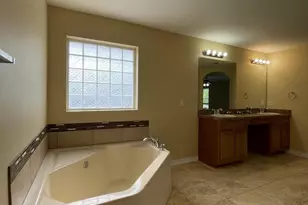 2129 Sardinia Ct, Navarre, FL 32566 - Photo 38