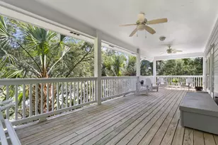 5393 Soundside Dr, Gulf Breeze, FL 32563 - Photo 30
