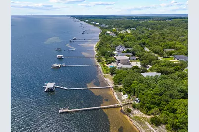 5300 Blk Soundside Drive, Gulf Breeze, FL 32563 - Photo 10