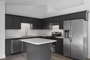 6583 Stanley Cir, Milton, FL 32570 - Photo 8