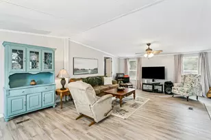 2539 Andorra St, Navarre, FL 32566 - Photo 2