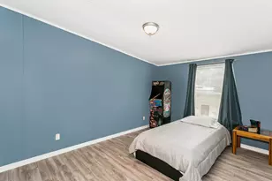 2539 Andorra St, Navarre, FL 32566 - Photo 18