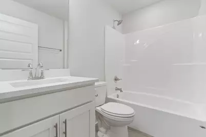 392 N 11th Street N, Defuniak Springs, FL 32433 - Photo 8