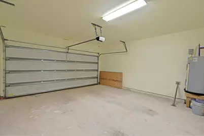 7580 E East Bay Boulevard E, Navarre, FL 32566 - Photo 18