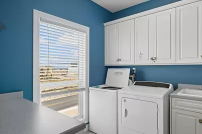 7485 Gulf Boulevard, Navarre, FL 32566 - Photo 18