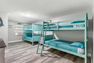 8520 Gulf Blvd, Navarre, FL 32566 - Photo 16