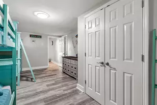 8520 Gulf Blvd, Navarre, FL 32566 - Photo 18