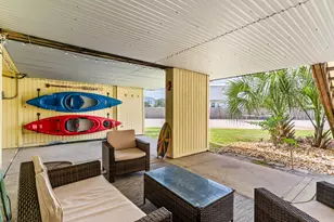 8520 Gulf Blvd, Navarre, FL 32566 - Photo 10