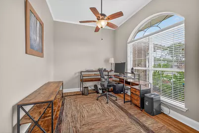 2379 Edgewood Drive, Navarre, FL 32566 - Photo 10