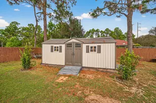 2379 Edgewood Dr, Navarre, FL 32566 - Photo 52