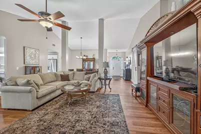 2379 Edgewood Drive, Navarre, FL 32566 - Photo 12