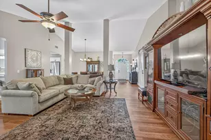 2379 Edgewood Dr, Navarre, FL 32566 - Photo 12