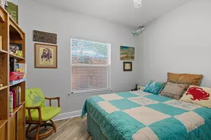 2212 Hadleigh Hills Ct, Navarre, FL 32566 - Photo 12