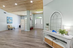 6985 Flintwood St, Navarre, FL 32566 - Photo 18