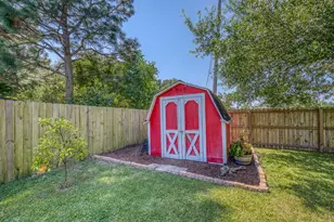 2345 Prytania Cir, Navarre, FL 32566 - Photo 56