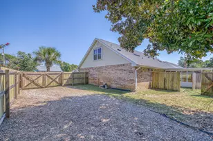 2345 Prytania Cir, Navarre, FL 32566 - Photo 54