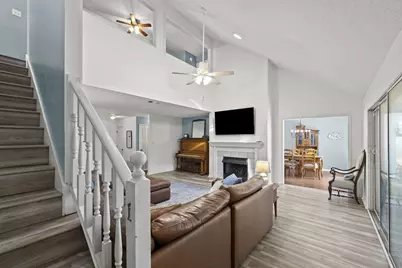 2345 Prytania Circle, Navarre, FL 32566 - Photo 12