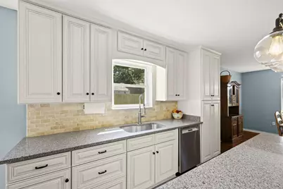 2345 Prytania Circle, Navarre, FL 32566 - Photo 20
