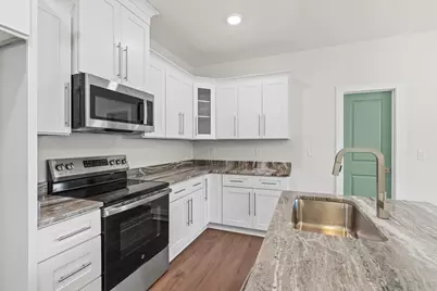 8401 Segura Street, Navarre, FL 32566 - Photo 16