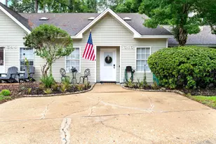 646 Emerald Ln, Fort Walton Beach, FL 32547 - Photo 2