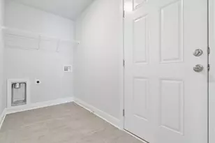 224 E Iris Ln E, Defuniak Springs, FL 32433 - Photo 6