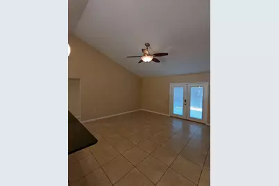 7318 E Bay Boulevard E, Navarre, FL 32566 - Photo 10