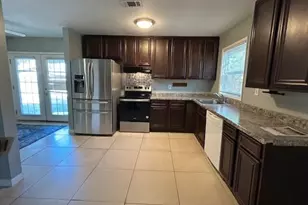 7704 W Gadsden St Street W, Pensacola, FL 32506 - Photo 8