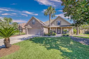 2792 Grand Bay Ct, Navarre, FL 32566 - Photo 2