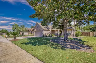 2792 Grand Bay Ct, Navarre, FL 32566 - Photo 70