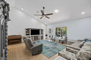 2792 Grand Bay Ct, Navarre, FL 32566 - Photo 32