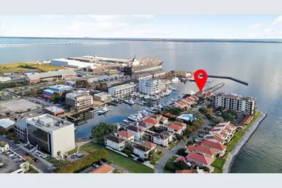 1 Port Royal Way #1&amp;3, Pensacola, FL 32502 - Photo 4