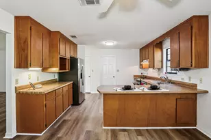 1328 Tiger Ln, Gulf Breeze, FL 32563 - Photo 6