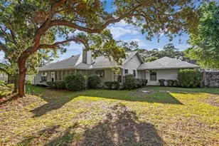 1328 Tiger Ln, Gulf Breeze, FL 32563 - Photo 30