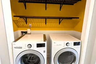 8129 Segura St, Navarre, FL 32566 - Photo 10