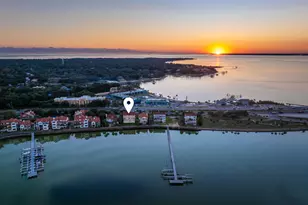 28 Baybridge Dr, Gulf Breeze, FL 32561 - Photo 168