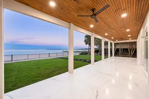 28 Baybridge Dr, Gulf Breeze, FL 32561 - Photo 128