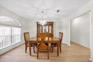 8335 Onich Dr, Navarre, FL 32566 - Photo 10